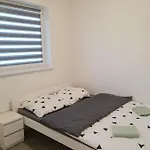 Bobrowe Zacisze 2 3*